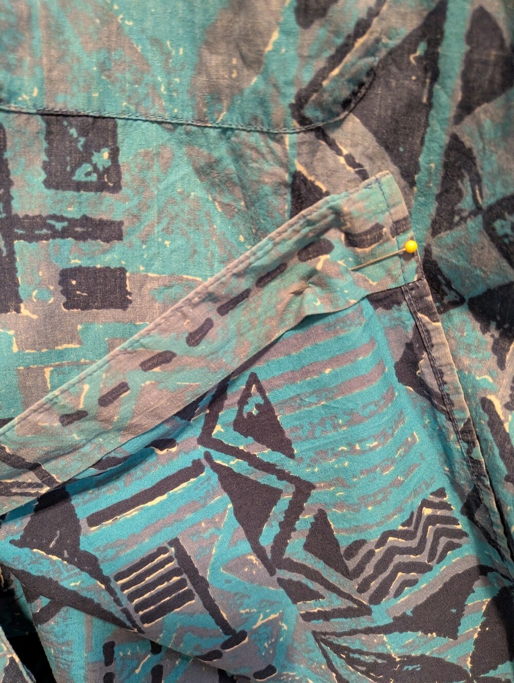 Vintage Alfred Shaheen  reyn spooner Tiki Reverse Print Hawaiian Aloha Shirt 2XL - Picture 7 of 7